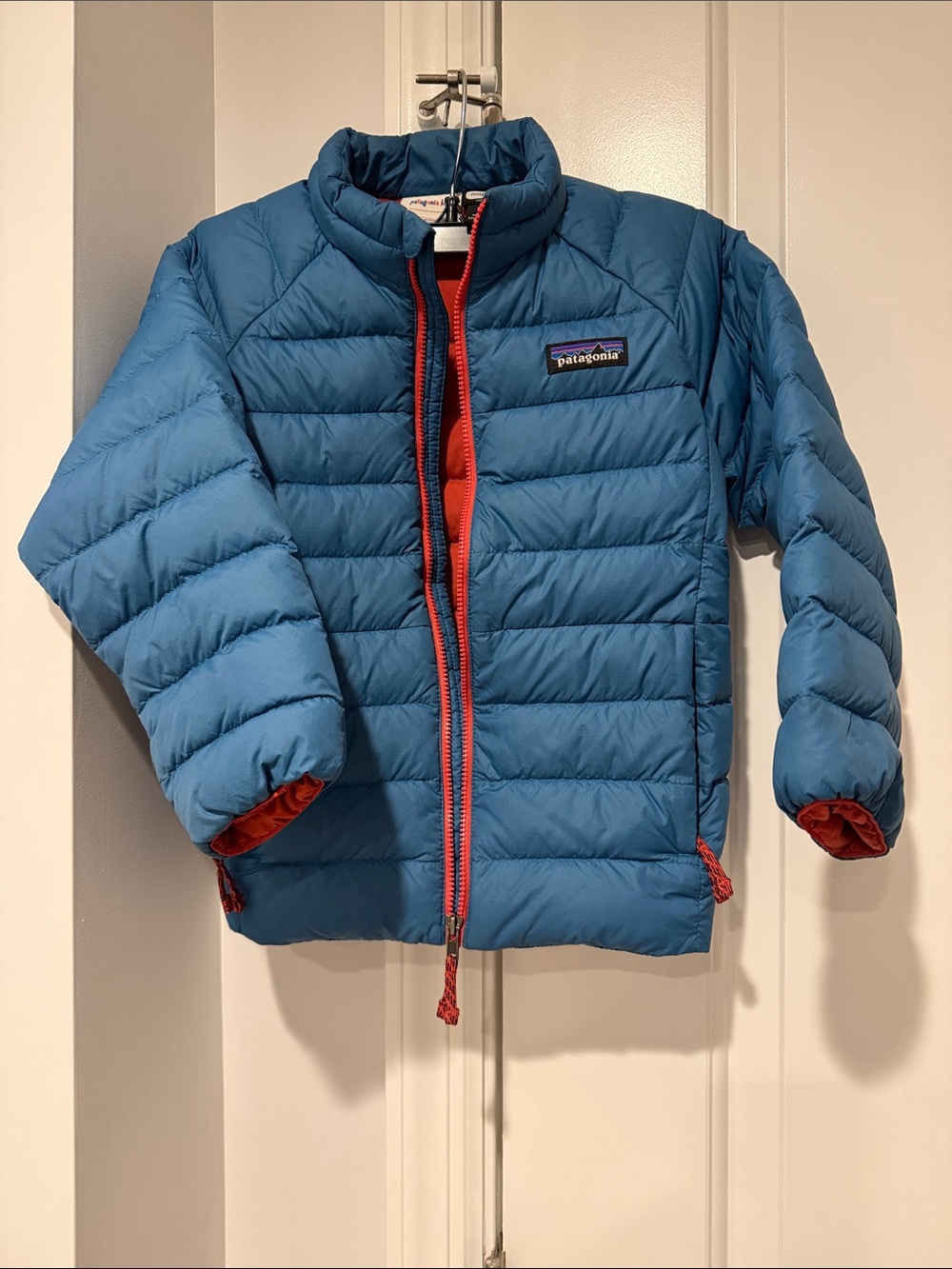 Patagonia Kids blue Puff Jacket with Red Accents 5 EUC